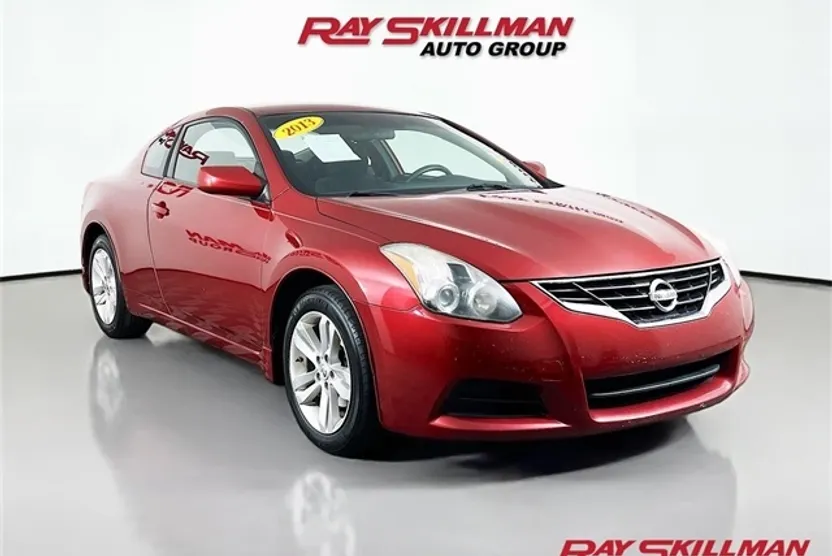 2013 Nissan Altima 2.5 S photo 1