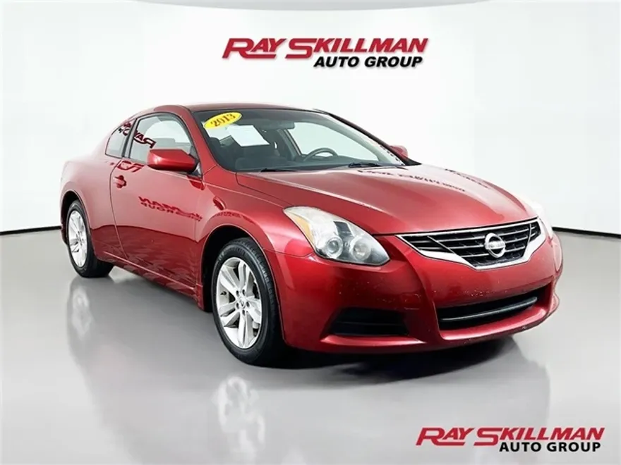 2013 Nissan Altima 2.5 S photo 1