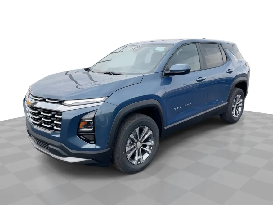 2026 Chevrolet Equinox LT photo 1