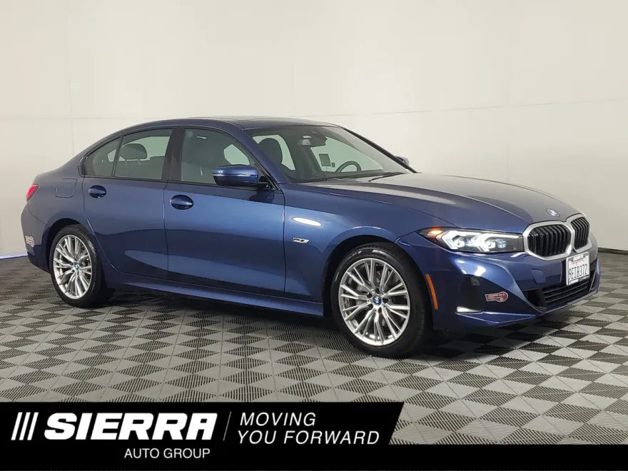2023 Bmw 330e photo 1