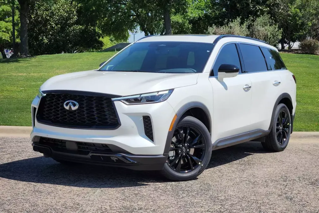 2025 Infiniti QX60 Luxe photo 1