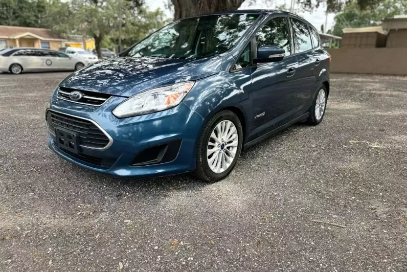 2018 Ford C-Max Hybrid SE photo 1