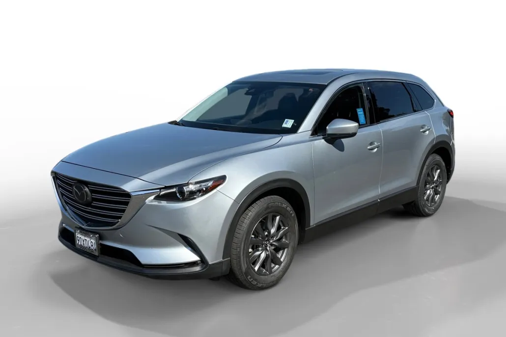 2023 Mazda CX-9 Touring photo 1