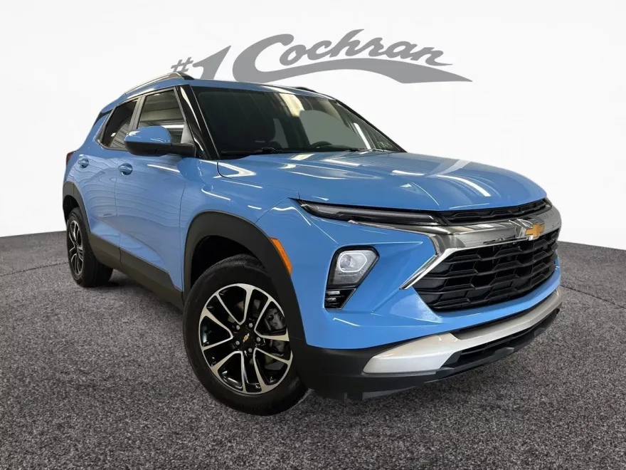 2024 Chevrolet Trailblazer LT photo 1