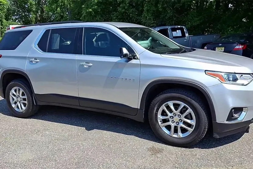 2020 Chevrolet Traverse Cloth photo 1