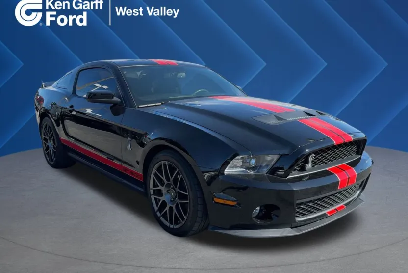 2011 Ford Mustang Shelby GT photo 1