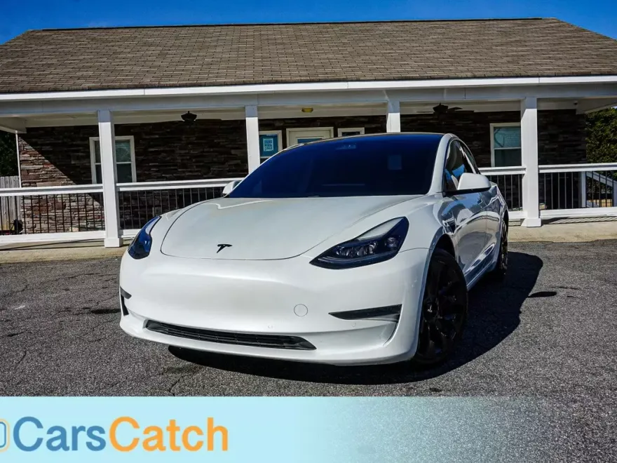 2021 Tesla Model 3 Standard Range Plus photo 1