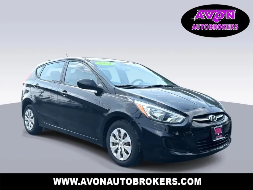 2015 Hyundai Accent GS photo 1