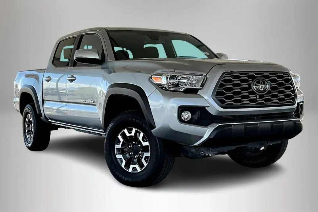 2023 Toyota Tacoma TRD V6 photo 1