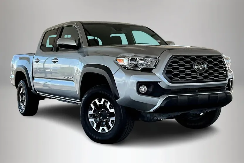 2023 Toyota Tacoma TRD V6 photo 1