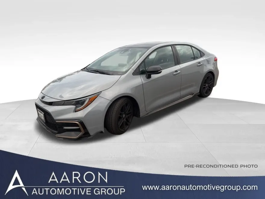 2021 Toyota Corolla SE photo 1