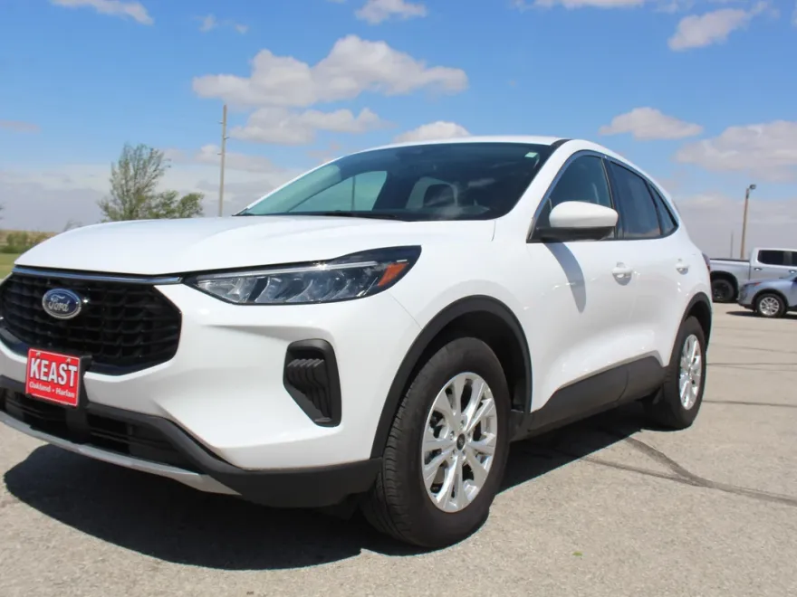 2023 Ford Escape Active photo 1