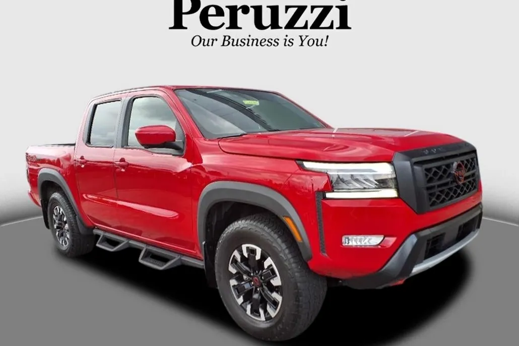 2023 Nissan Frontier PRO-4X photo 1