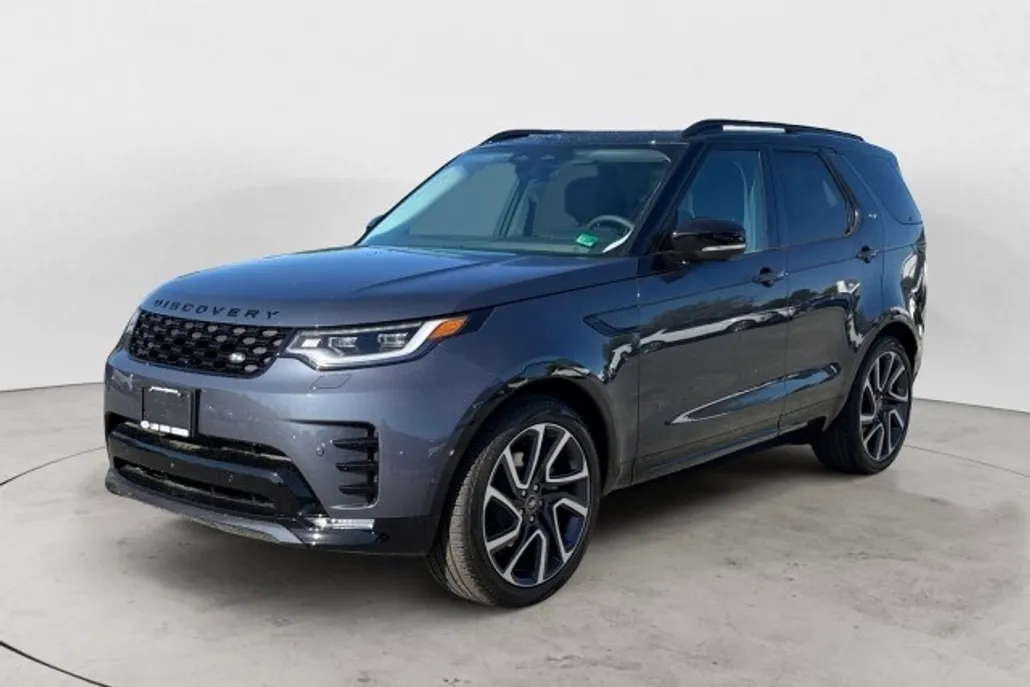 2025 Land Rover Discovery SE photo 1