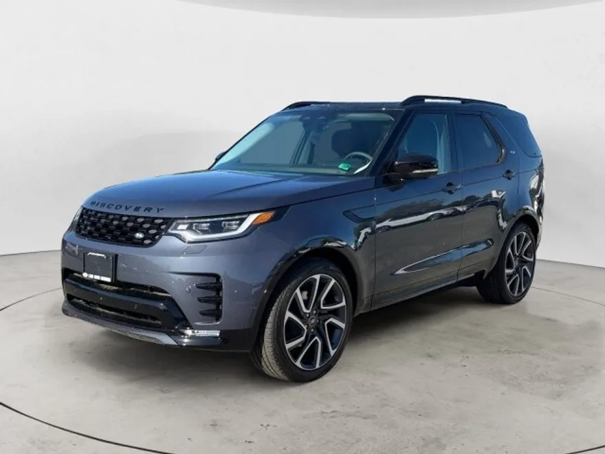 2025 Land Rover Discovery SE photo 1