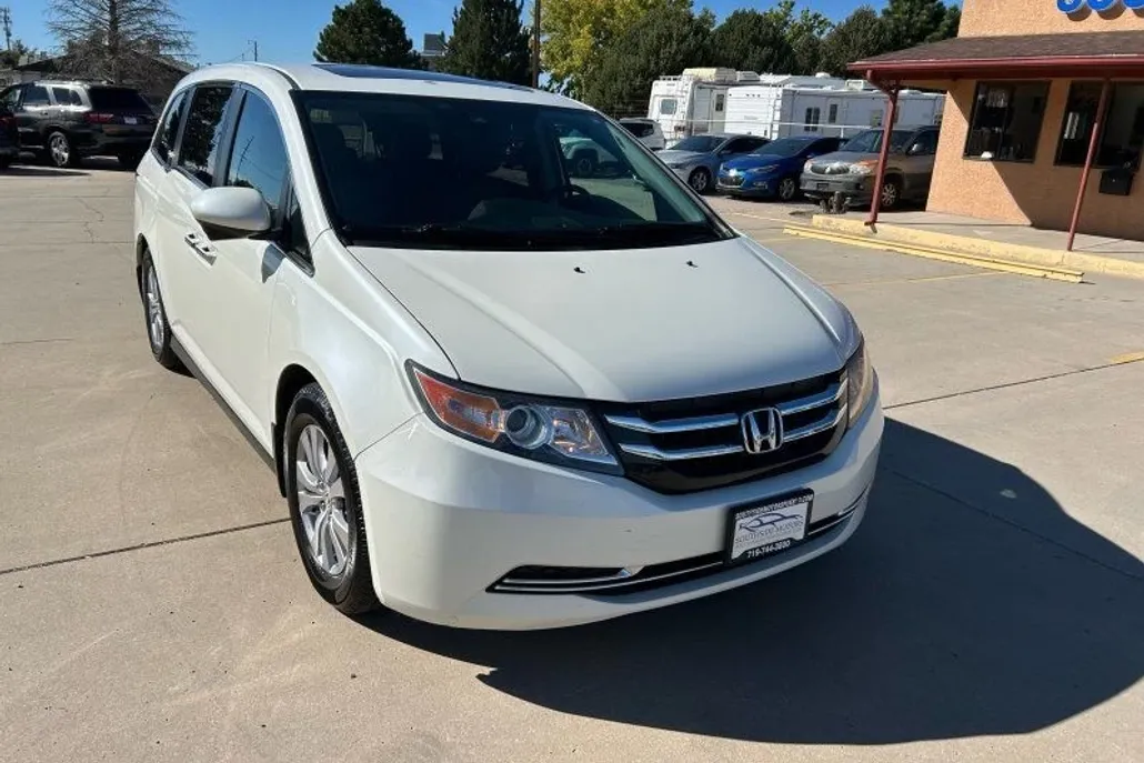 2014 Honda Odyssey EX-L photo 1