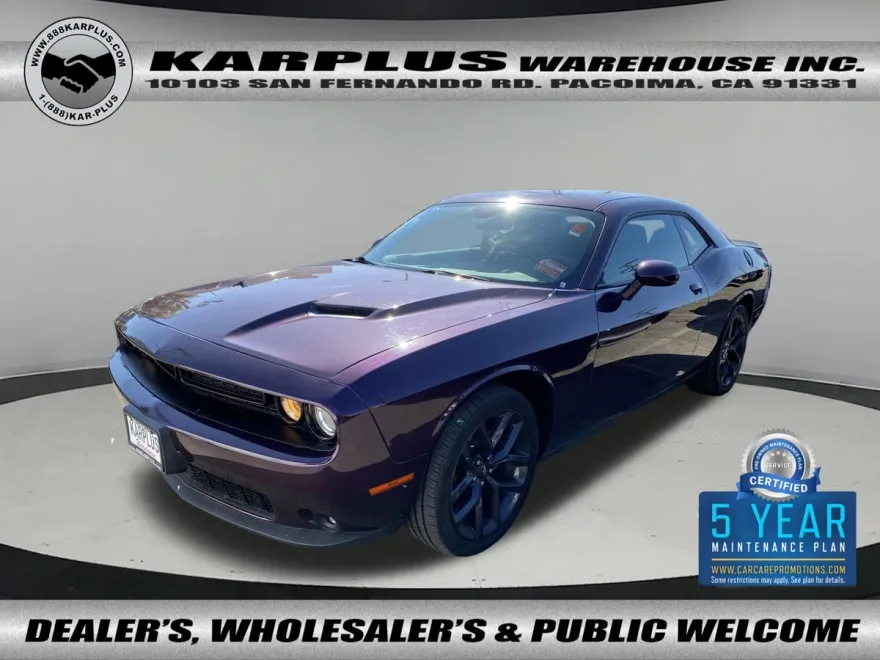 2020 Dodge Challenger SXT photo 1