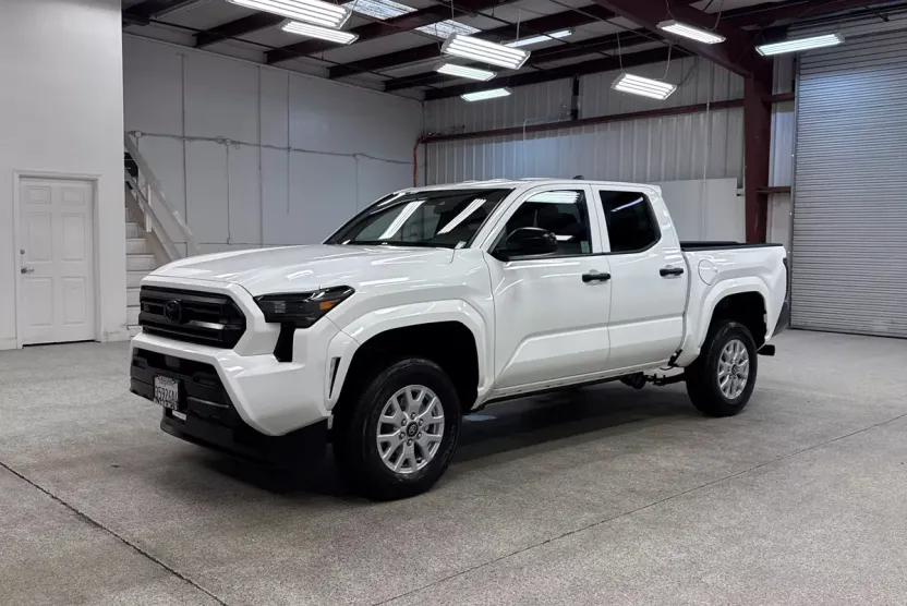 2024 Toyota Tacoma SR photo 1