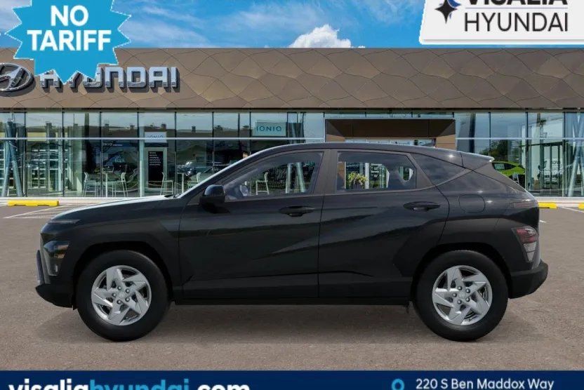 2026 Hyundai Kona SE photo 1