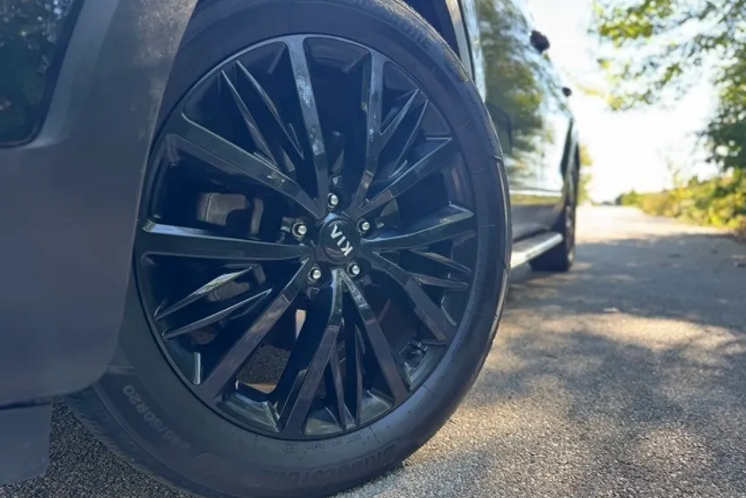 2020 Kia Telluride SX photo 1
