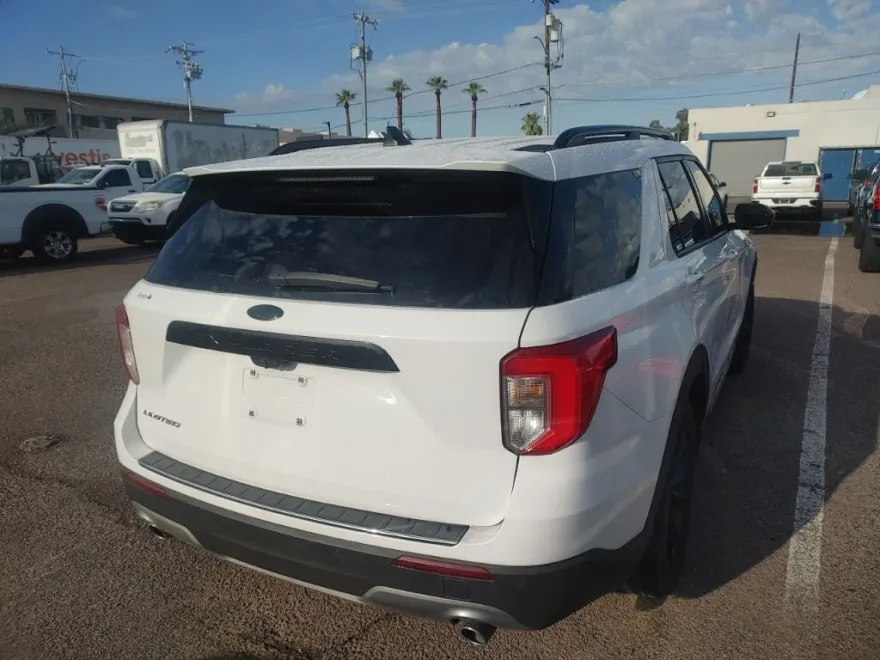 2021 Ford Explorer Limited photo 1