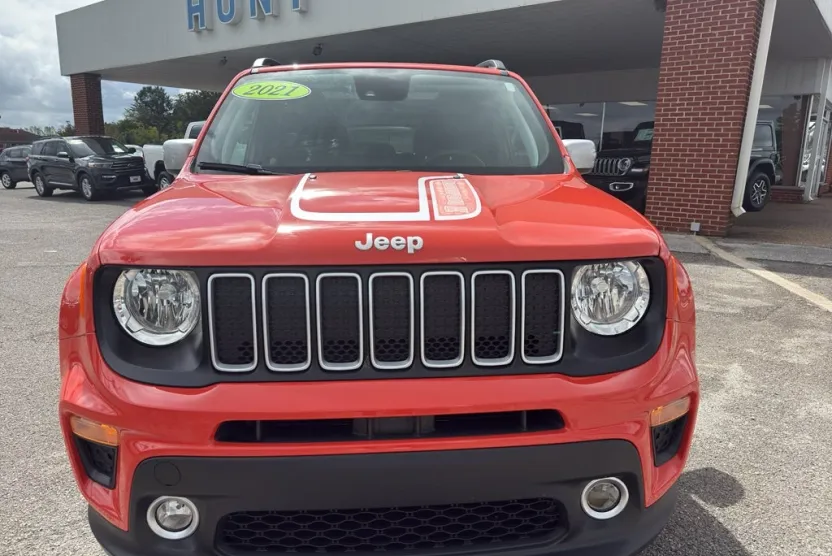 2021 Jeep Renegade Latitude photo 1