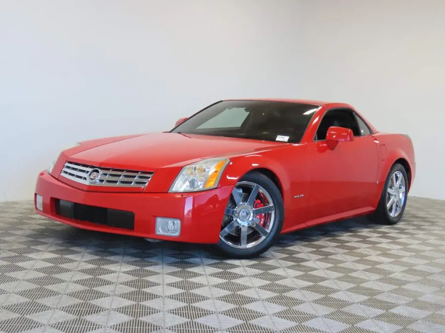 2007 Cadillac XLR photo 1