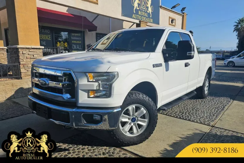 2015 Ford F-150 XLT photo 1
