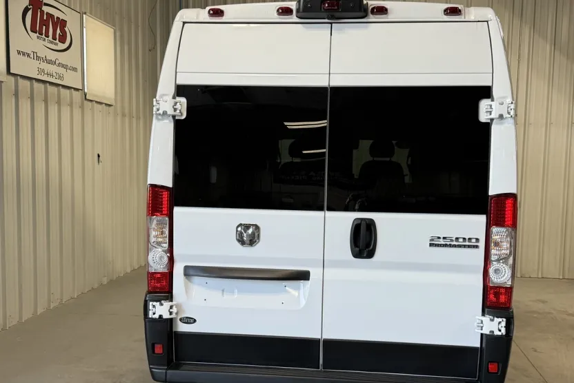2025 Ram ProMaster 2500 photo 1