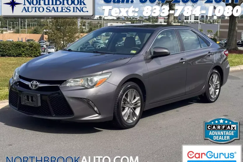 2017 Toyota Camry XLE XSE photo 1