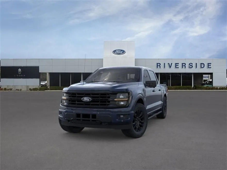 2025 Ford F-150 XLT photo 1