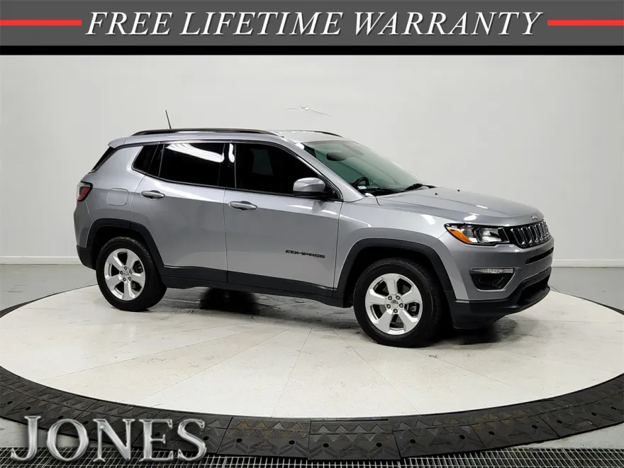 2018 Jeep Compass Latitude photo 1
