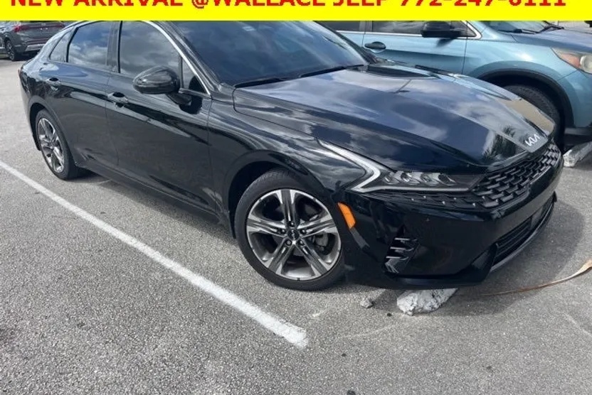 2023 Kia K5 EX photo 1