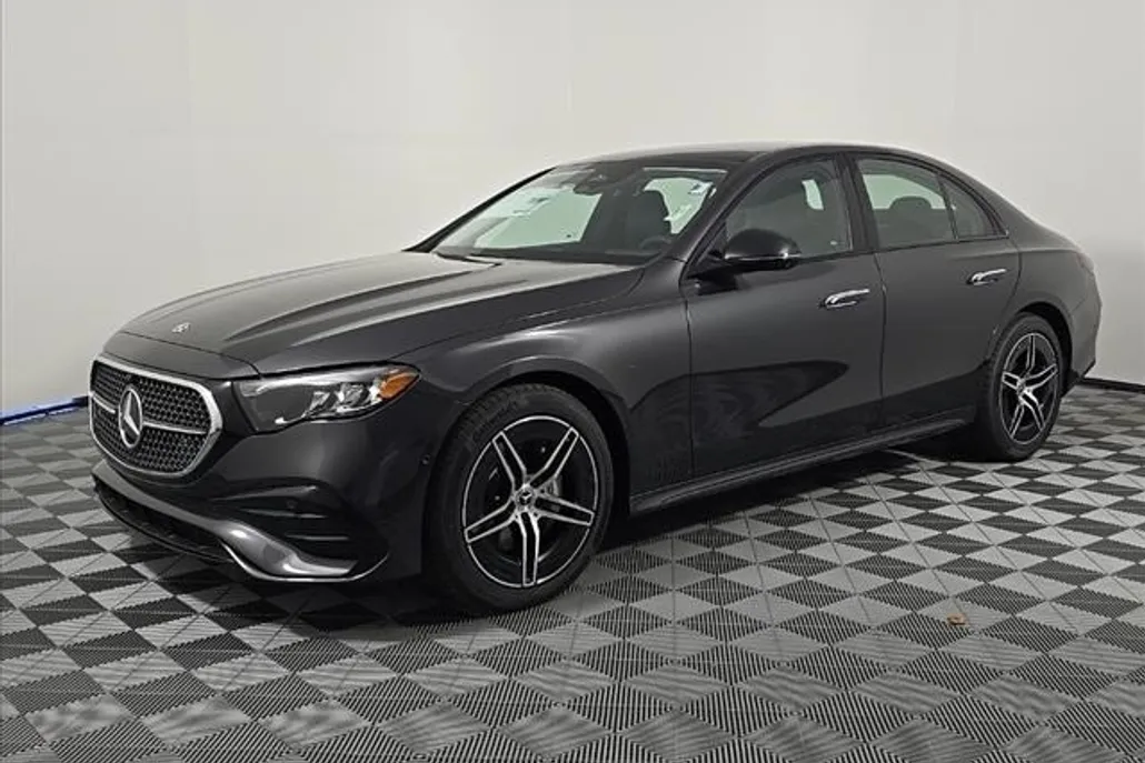 2025 Mercedes Benz E 350 photo 1