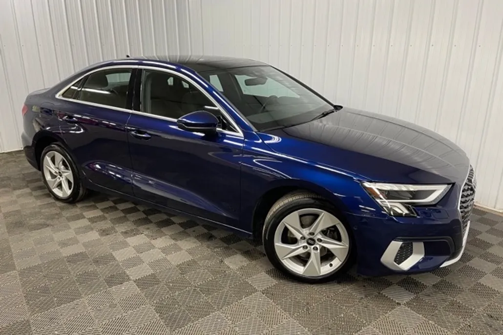 2023 Audi A3 40 Premium Plus Quattro photo 1