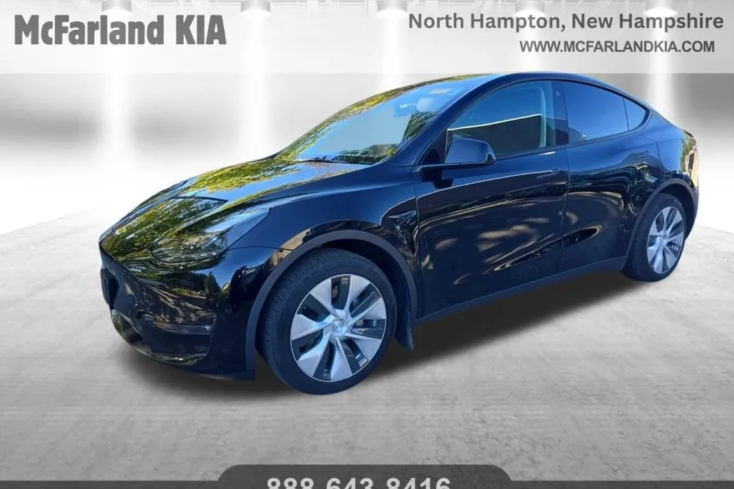 2023 Tesla Model Y Long Range photo 1