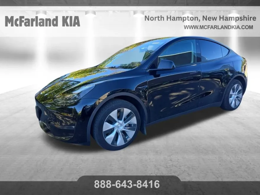 2023 Tesla Model Y Long Range photo 1