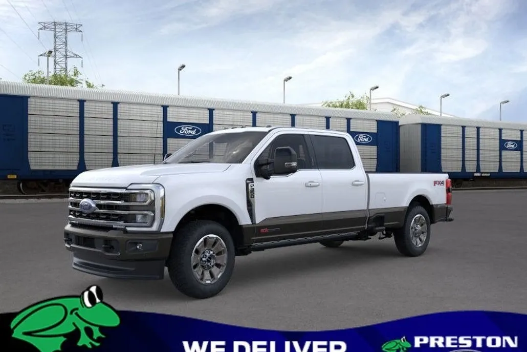 2025 Ford F-350 King Ranch photo 1