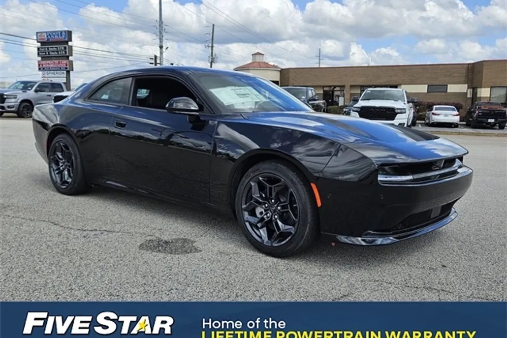 2025 Dodge Charger Daytona R/T photo 1