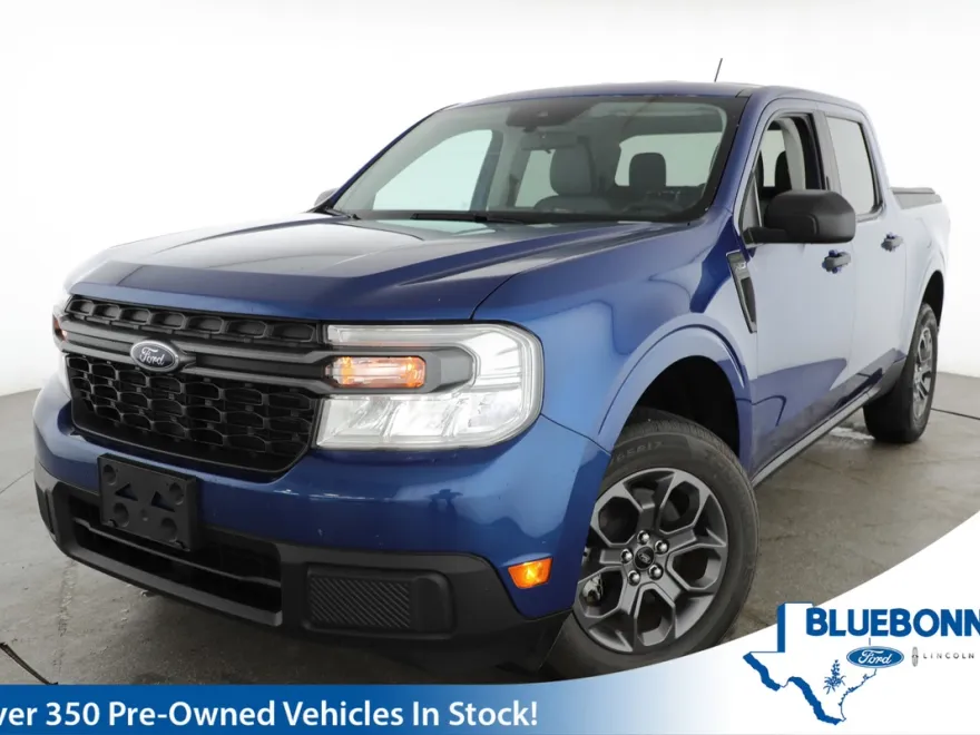 2023 Ford Maverick XLT photo 1