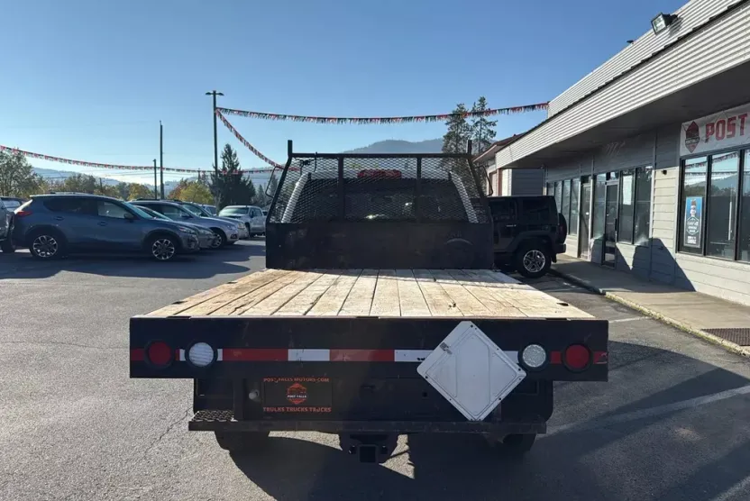 2018 Gmc Sierra 3500 HD SLE photo 1