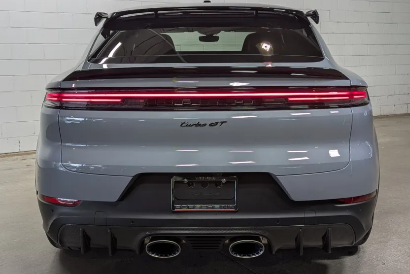2024 Porsche Cayenne Turbo GT photo 1