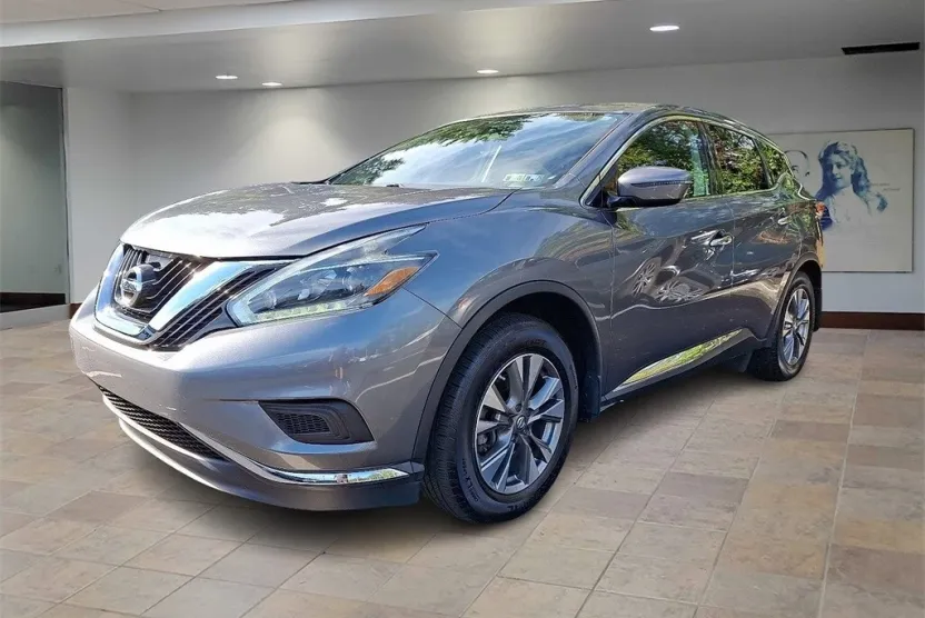 2018 Nissan Murano S photo 1