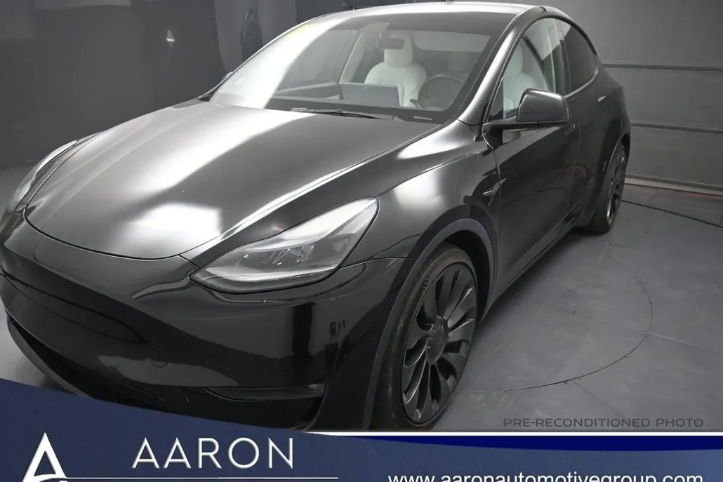 2022 Tesla Model Y Performance photo 1