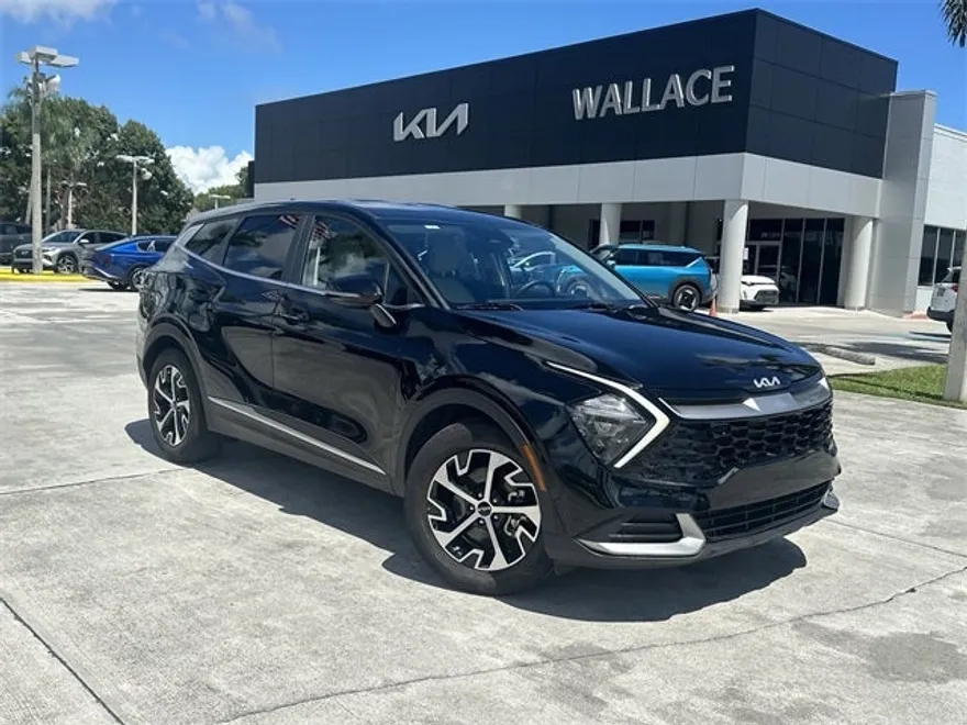 2023 Kia Sportage EX photo 1