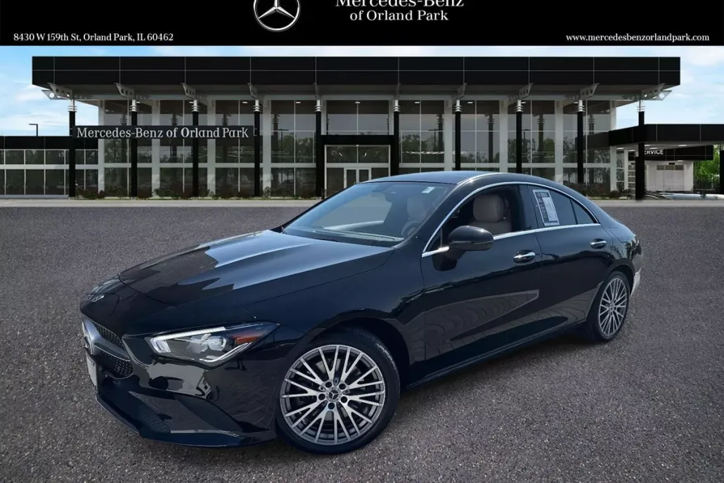 2021 Mercedes Benz CLA 250 4MATIC photo 1