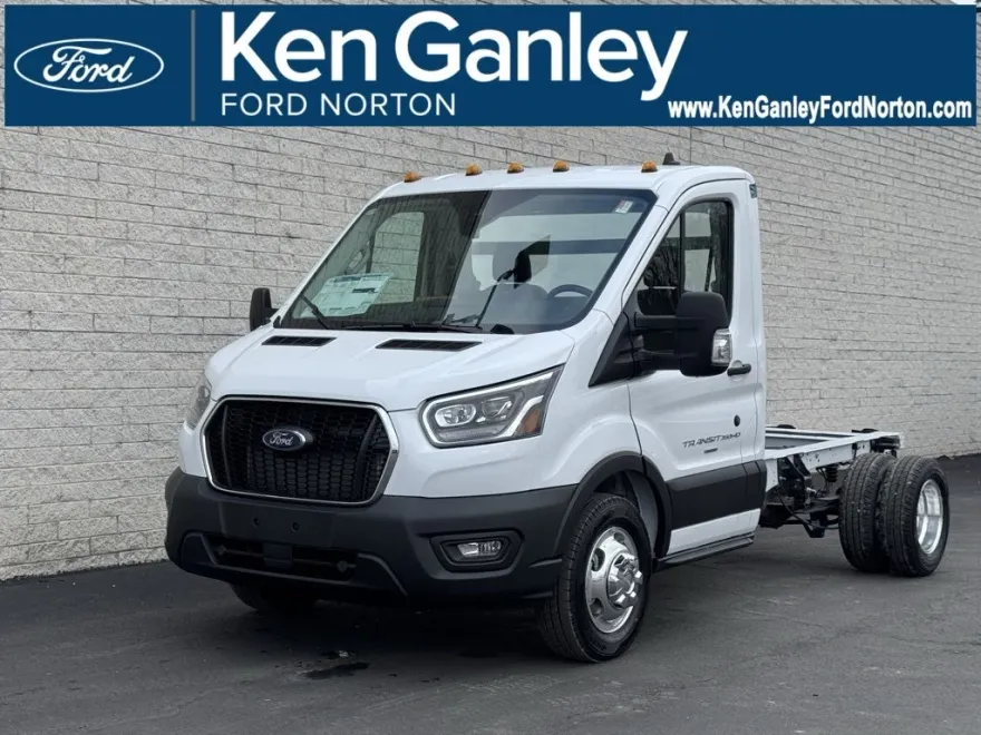 2024 Ford Transit photo 1