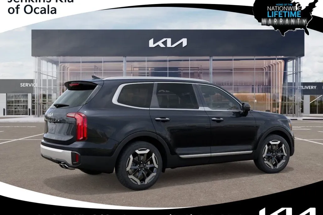 2025 Kia Telluride S photo 1