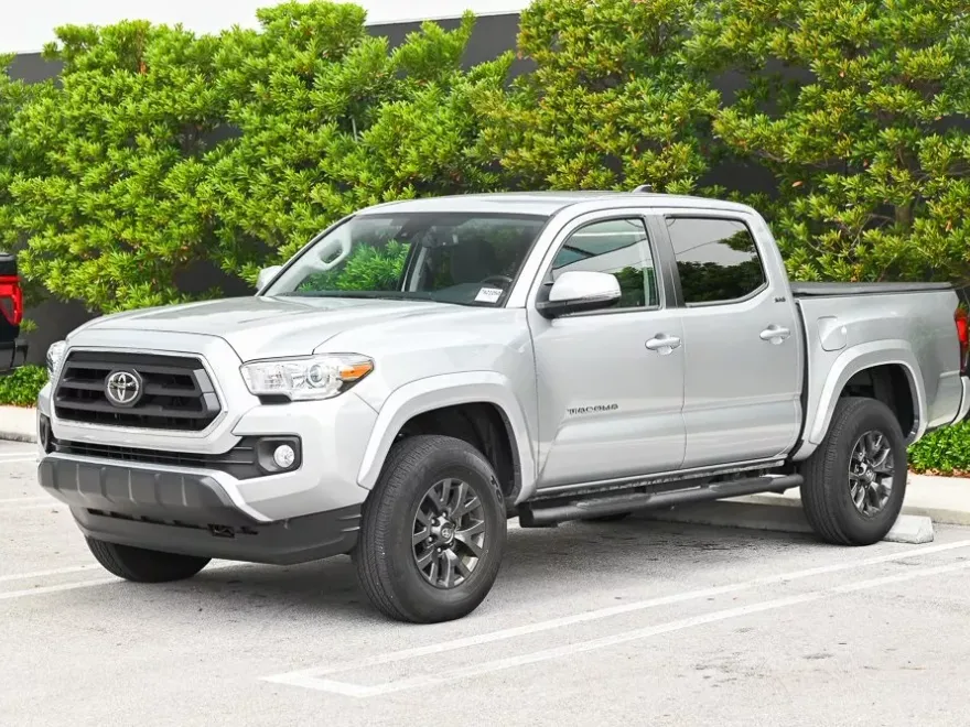2022 Toyota Tacoma SR5 photo 1