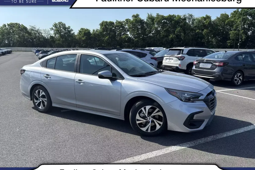 2025 Subaru Legacy Premium photo 1